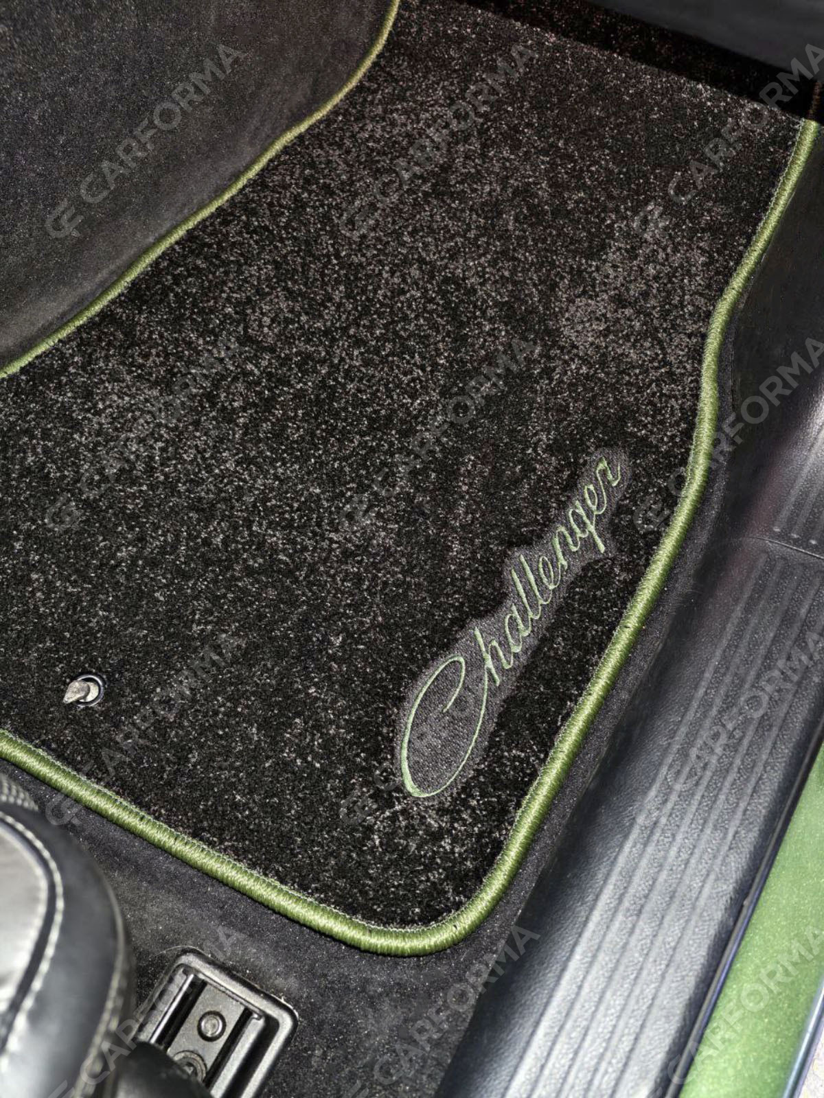 Коврики на Dodge Challenger III 2008&nbsp;-&nbsp;2023 в Нижнем Новгороде