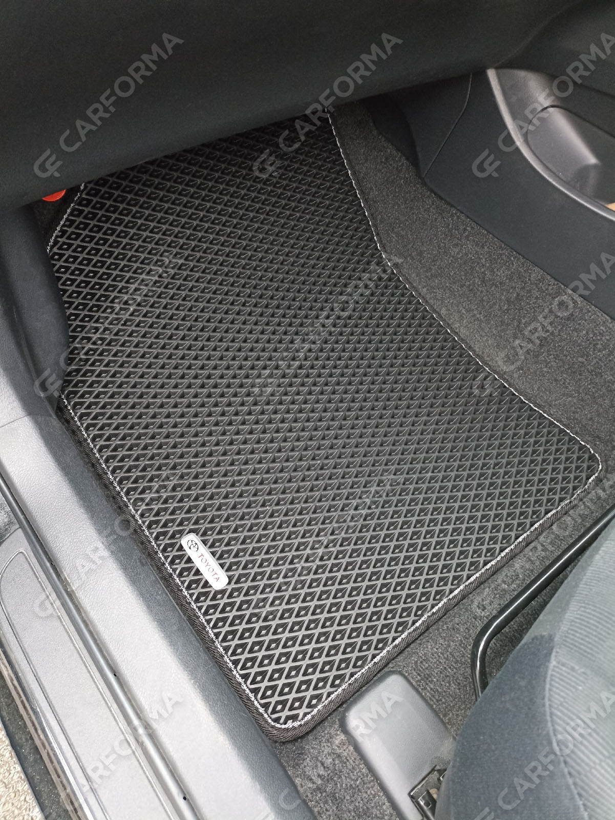 Ворсовые коврики на Toyota Corolla Axio (E14) 2006&nbsp;-&nbsp;2012 в Нижнем Новгороде