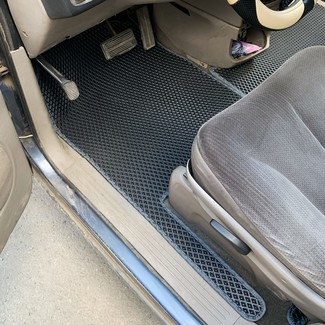 Ворсовые коврики на Dodge Grand Caravan (RG) 2000 - 2007 в Нижнем Новгороде