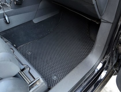 Ворсовые коврики на Volkswagen Touran 2003 - 2015 в Нижнем Новгороде