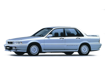 Ворсовые коврики на Mitsubishi Galant VI 1987 - 1993 в Нижнем Новгороде
