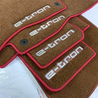 Ворсовые коврики на Audi Q8 e-tron 2022 - 2025 в Нижнем Новгороде