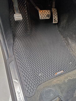 Ворсовые коврики на Jeep Grand Cherokee (WK2) 2010 - 2022 в Нижнем Новгороде