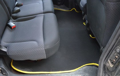 Ворсовые коврики на Honda Mobilio Spike 2002 - 2008 в Нижнем Новгороде