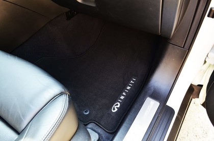 Ворсовые коврики на Infiniti QX70 2013 - 2019 в Нижнем Новгороде