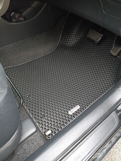 Ворсовые коврики на Toyota Corolla Axio (E14) 2006&nbsp;-&nbsp;2012 в Нижнем Новгороде