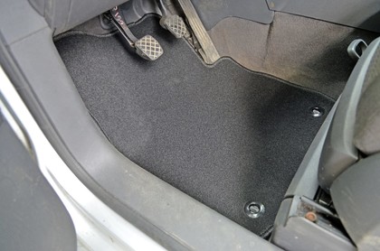 Ворсовые коврики на Volkswagen Touran 2003 - 2015 в Нижнем Новгороде